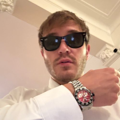 Key Watch